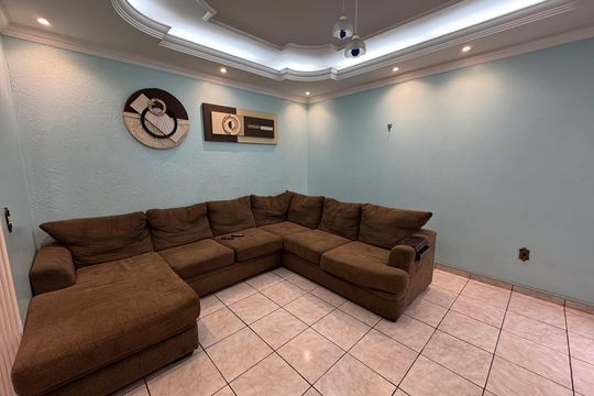 Apartamento para alugar com 5 quartos, 200m² em Taguatinga  Sul, Brasília