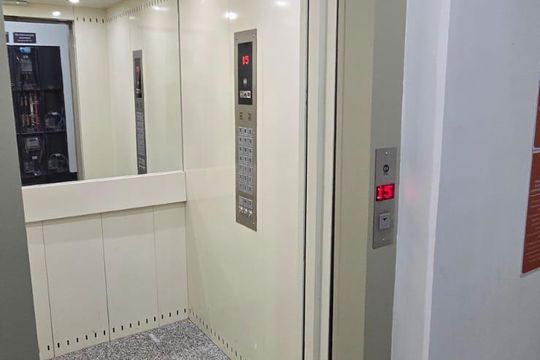 Elevador de apartamento para alugar com 2 quartos, 52m² em Laranjeiras, Uberlândia