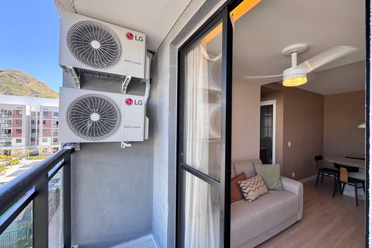 Varanda de apartamento para alugar com 2 quartos, 49m² em Recreio dos Bandeirantes, Rio de Janeiro