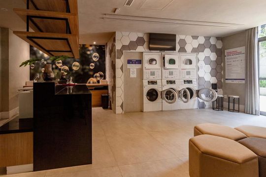 Área externa de apartamento para alugar com 1 quarto, 28m² em Iguatemi, São Paulo