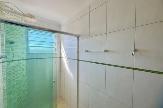 Banheiro de apartamento à venda com 2 quartos, 61m² em Vila Imaculada, Guarulhos
