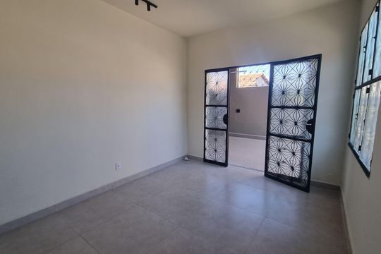 Casa à venda com 3 quartos, 270m² em Campo Grande, Rio de Janeiro