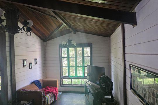 Sala 2 de casa de condomínio à venda com 3 quartos, 1300m² em Chácaras Alpina, Valinhos