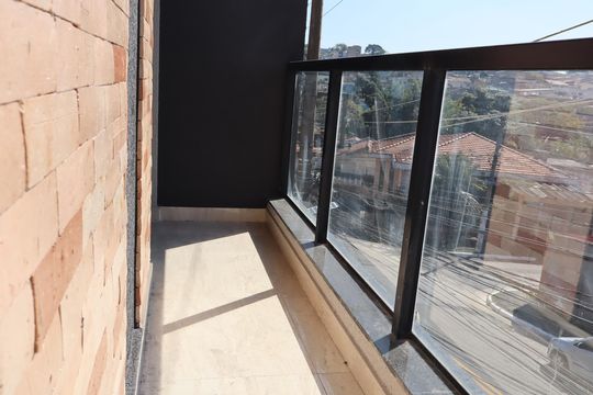 Varanda do Quarto 2 de apartamento para alugar com 2 quartos, 52m² em Jardim Caguassu, São Paulo