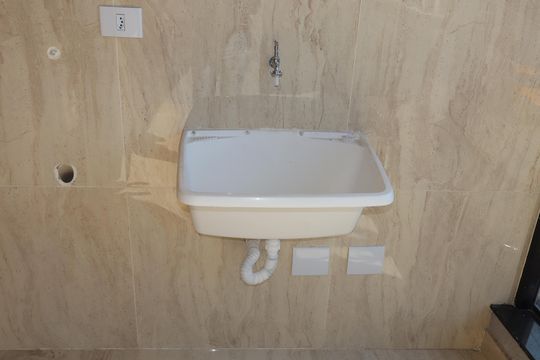Área de Serviço de apartamento para alugar com 2 quartos, 52m² em Jardim Caguassu, São Paulo