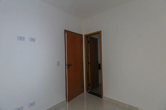 Suíte de apartamento para alugar com 2 quartos, 57m² em Jardim Caguassu, São Paulo