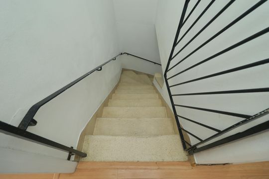 Escada de acesso - piso superior de casa à venda com 4 quartos, 158m² em Vila Mariana, São Paulo