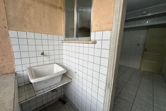 Área de Serviço de apartamento para alugar com 1 quarto, 42m² em Centro, São Vicente