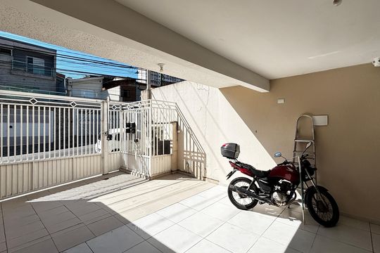 Garagem de apartamento à venda com 2 quartos, 49m² em Parque João Ramalho, Santo André
