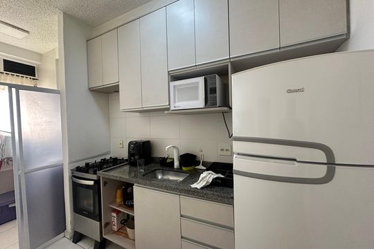 Cozinha de apartamento à venda com 2 quartos, 53m² em Jardim Belval, Barueri