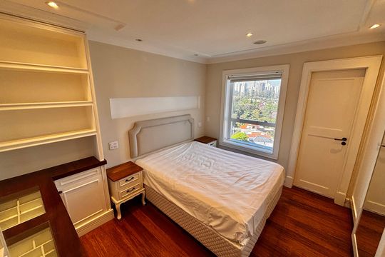Suíte de apartamento para alugar com 2 quartos, 70m² em Melville Empresarial Ii, Barueri