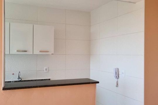 Cozinha de apartamento à venda com 2 quartos, 50m² em Bangu, Rio de Janeiro