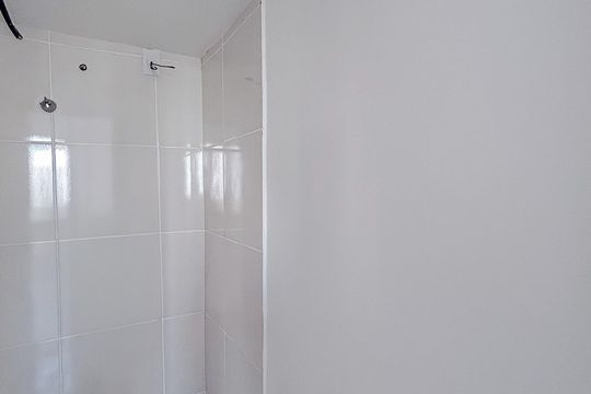 Banheiro de kitnet/studio à venda com 1 quarto, 16m² em Tatuapé, São Paulo