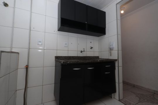 Cozinha de apartamento para alugar com 2 quartos, 5m² em Cidade São Mateus, São Paulo