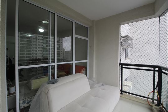 Sala - Varanda de apartamento para alugar com 2 quartos, 59m² em Barra Olímpica, Rio de Janeiro