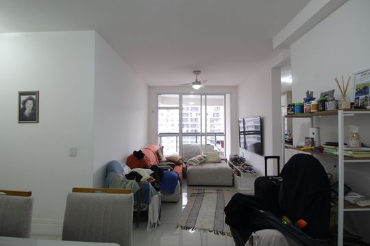 Sala de apartamento para alugar com 2 quartos, 59m² em Barra Olímpica, Rio de Janeiro