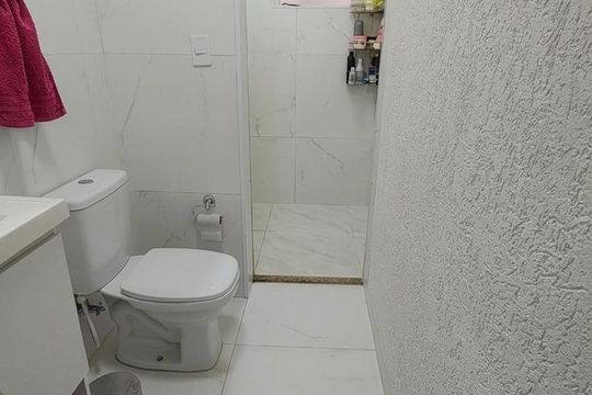 Banheiro de apartamento à venda com 2 quartos, 77m² em Oswaldo Cruz, São Caetano do Sul