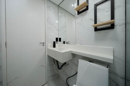 Banheiro de apartamento para alugar com 2 quartos, 41m² em Jardim Santa Teresinha, São Paulo