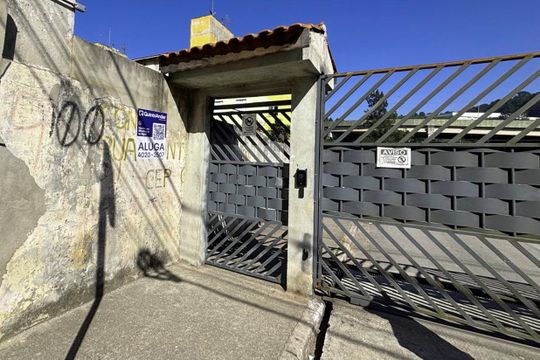 Fachada e portaria  de apartamento para alugar com 2 quartos, 43m² em Ferrazópolis, São Bernardo do Campo