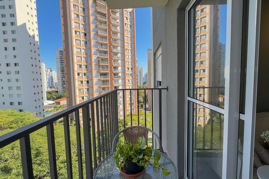 Sacada de apartamento para alugar com 1 quarto, 27m² em Campo Belo, São Paulo
