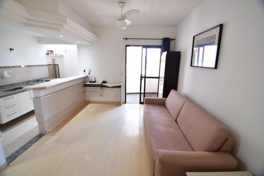 Sala de apartamento para alugar com 1 quarto, 55m² em Cambuí, Campinas