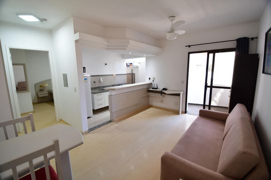 Apartamento para alugar com 1 quarto, 55m² em Cambuí, Campinas