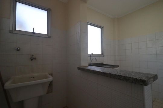 Cozinha de apartamento para alugar com 1 quarto, 31m² em Subsetor Sul - 3 (s-3), Ribeirão Preto