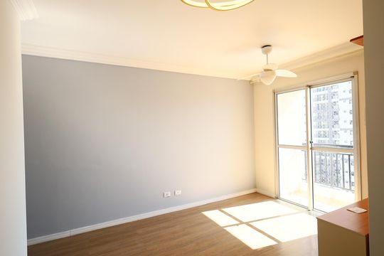 Sala de apartamento para alugar com 3 quartos, 64m² em Centro, Osasco