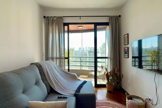 Sala de apartamento à venda com 2 quartos, 60m² em Pinheiros, São Paulo