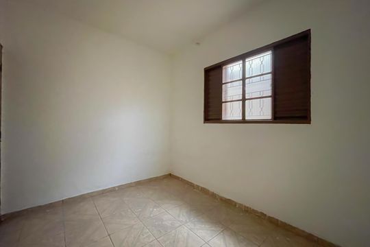 Quarto 1 de casa para alugar com 2 quartos, 55m² em Remédios, Osasco
