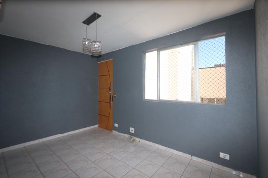 Apartamento para alugar com 2 quartos, 44m² em Vila Antonieta, São Paulo