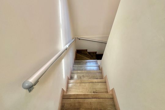 Escada de casa à venda com 3 quartos, 115m² em Vila Palmeiras, São Paulo