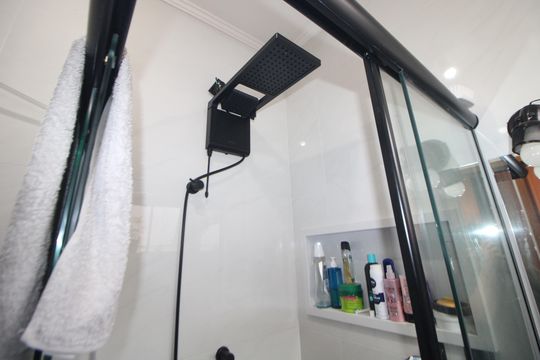 Quarto 1 - Banheiro de casa de condomínio para alugar com 2 quartos, 79m² em Parada Inglesa, São Paulo
