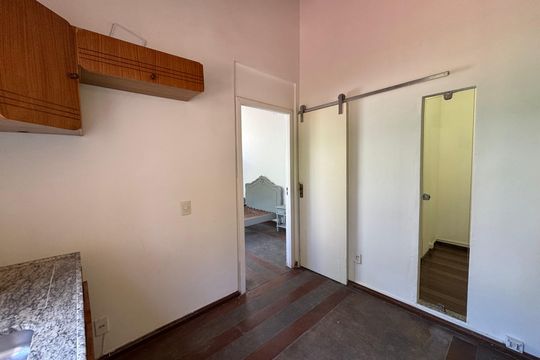 Cozinha de apartamento para alugar com 2 quartos, 45m² em Colônia Agrícola Águas Claras, Brasília