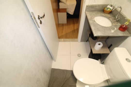 Banheiro de kitnet/studio à venda com 1 quarto, 34m² em Tucuruvi, São Paulo