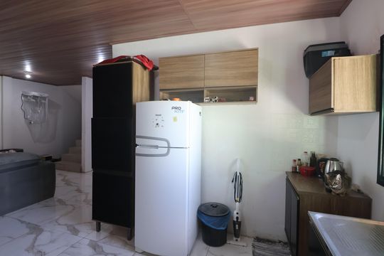 Casa para alugar com 2 quartos, 120m² em Guajuviras, Canoas