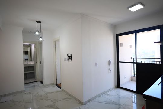 Apartamento à venda com 2 quartos, 40m² em Padroeira, Osasco