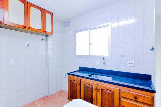 Cozinha de apartamento à venda com 3 quartos, 100m² em Jardim Barbosa, Guarulhos