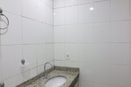 Banheiro Social de apartamento para alugar com 2 quartos, 55m² em Jardim Iraja, São Bernardo do Campo