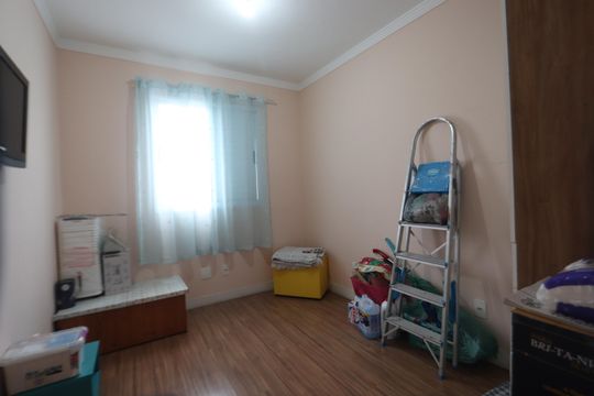Quarto 2 de apartamento à venda com 2 quartos, 48m² em Itaquera, São Paulo