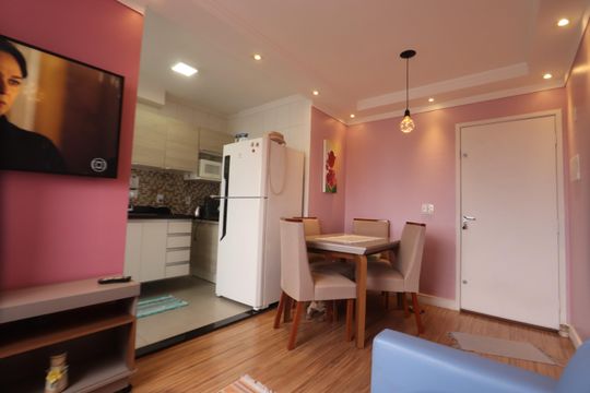 Sala de apartamento à venda com 2 quartos, 48m² em Itaquera, São Paulo