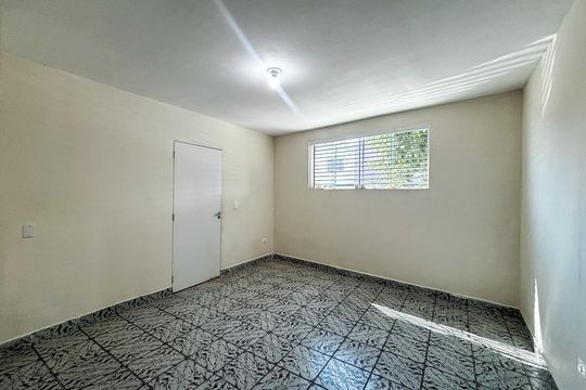 Casa para alugar com 3 quartos, 120m² em Parque Jabaquara, São Paulo