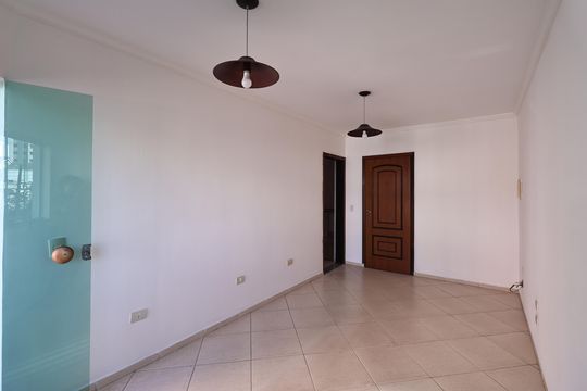 Sala de apartamento para alugar com 3 quartos, 75m² em Vila Valparaíso, Santo André