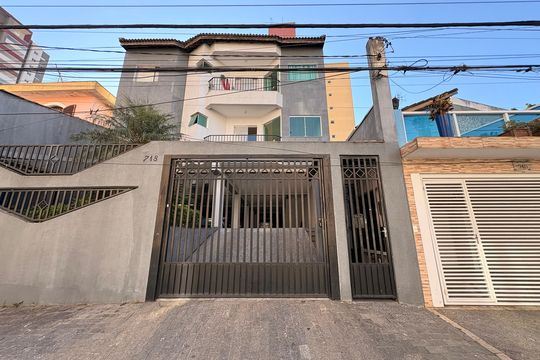 Fachada  de apartamento para alugar com 3 quartos, 75m² em Vila Valparaíso, Santo André