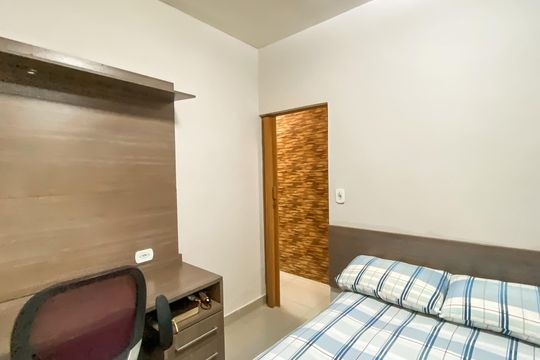 Quarto 1 de casa à venda com 2 quartos, 276m² em Parque Cisper, São Paulo