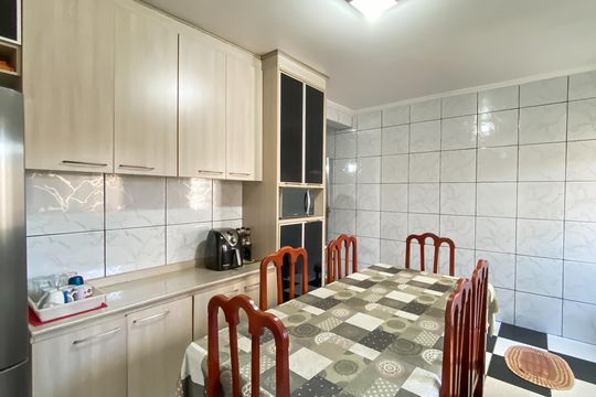 Cozinha  de casa à venda com 2 quartos, 276m² em Parque Cisper, São Paulo