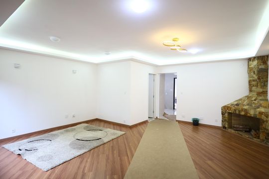 Sala de casa à venda com 3 quartos, 150m² em Parque Continental, São Paulo