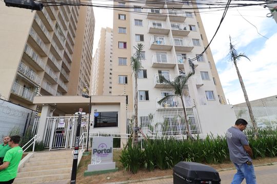 Fachada do Prédio de apartamento para alugar com 2 quartos, 33m² em Socorro, São Paulo