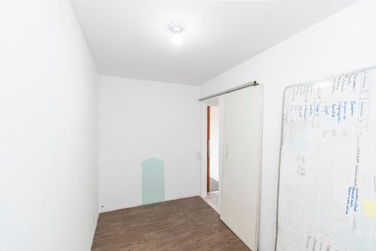 Quarto 4 de casa para alugar com 4 quartos, 80m² em Olaria, Rio de Janeiro
