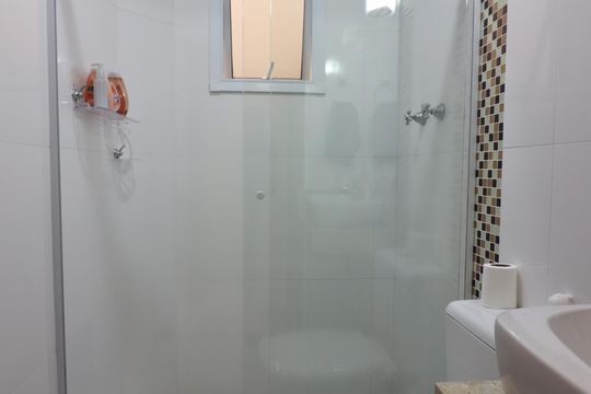 Banheiro Social de apartamento à venda com 3 quartos, 81m² em Vila Euro, São Bernardo do Campo